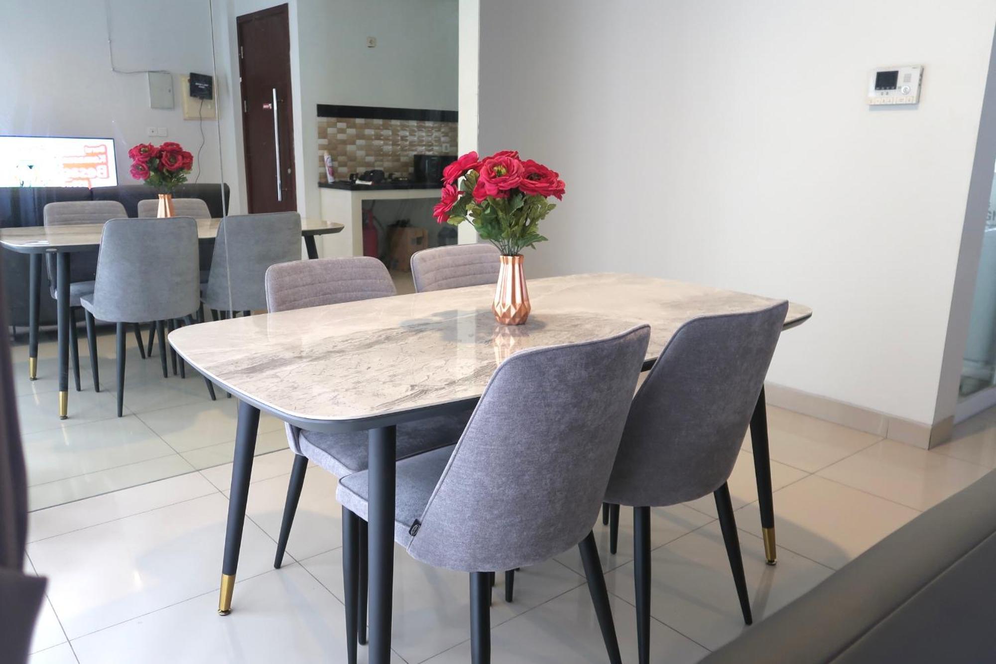 3 Bedroom Primrose Condovilla * Bekasi